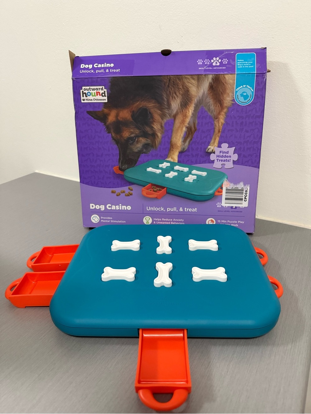 Nina Ottosson by Outward Hound Dog Casino Puzzle Toy – Level 3